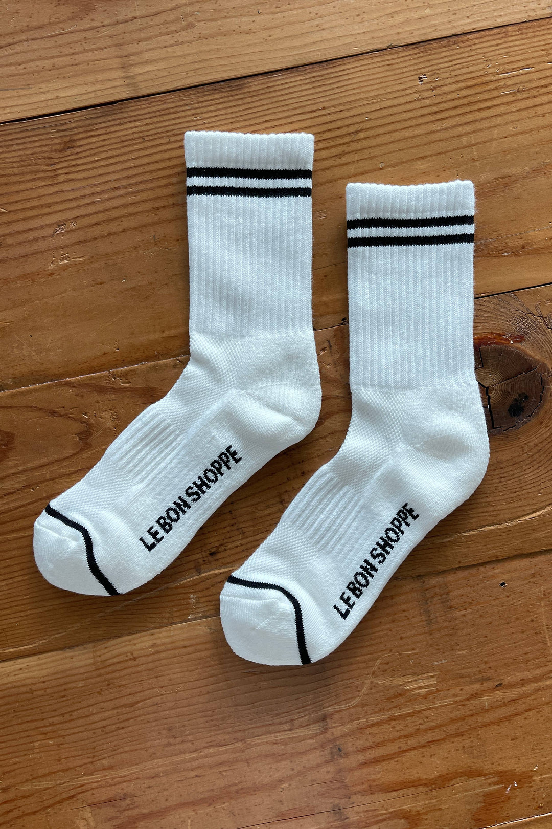Le Bon Shoppe Boyfriend Socks: Noir