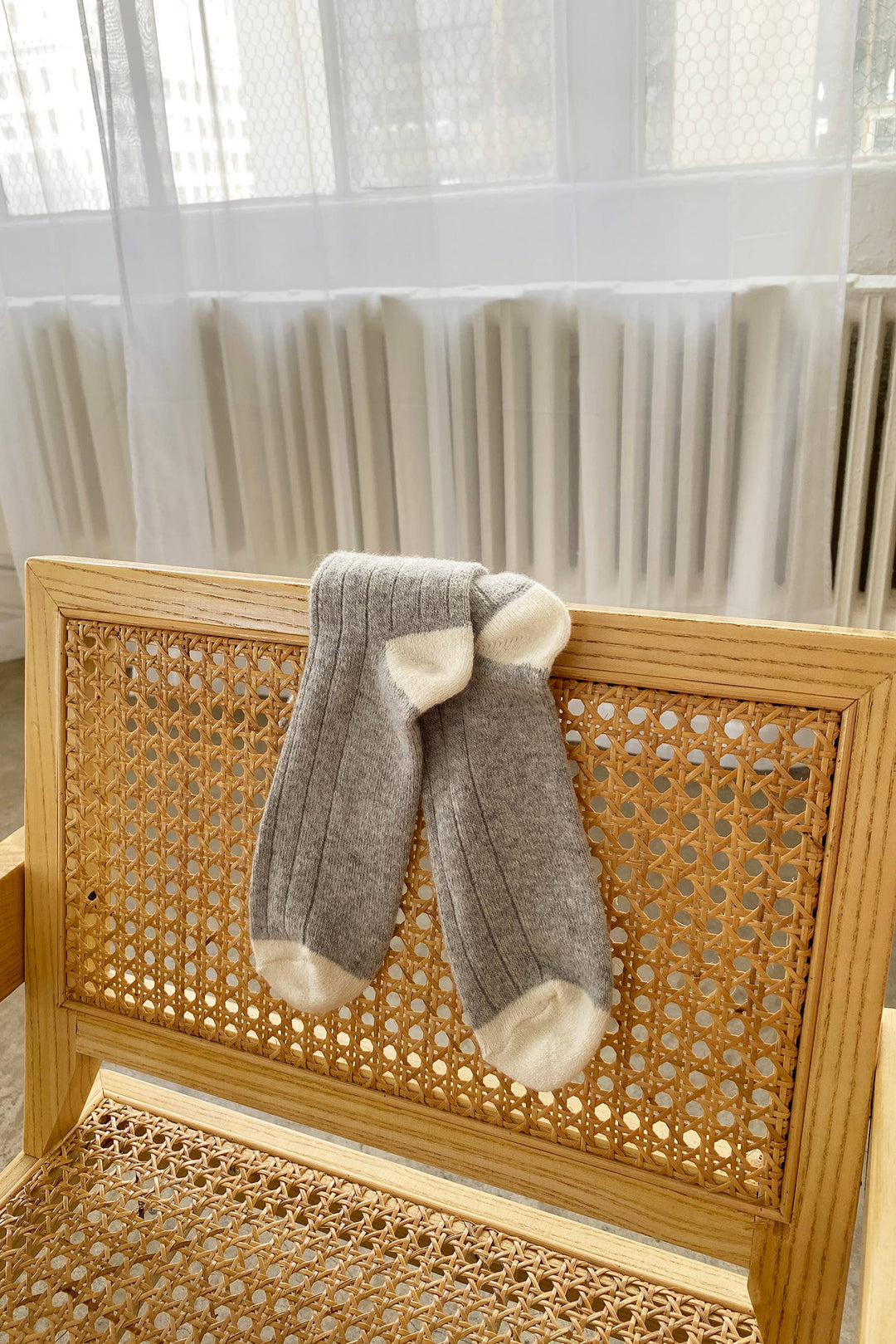 Le Bon Shoppe - Extended Cashmere Classic Socks
