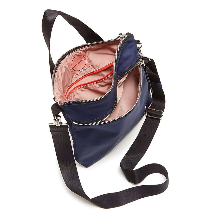 shortyLOVE - Amuse - Medium Crossbody Bag