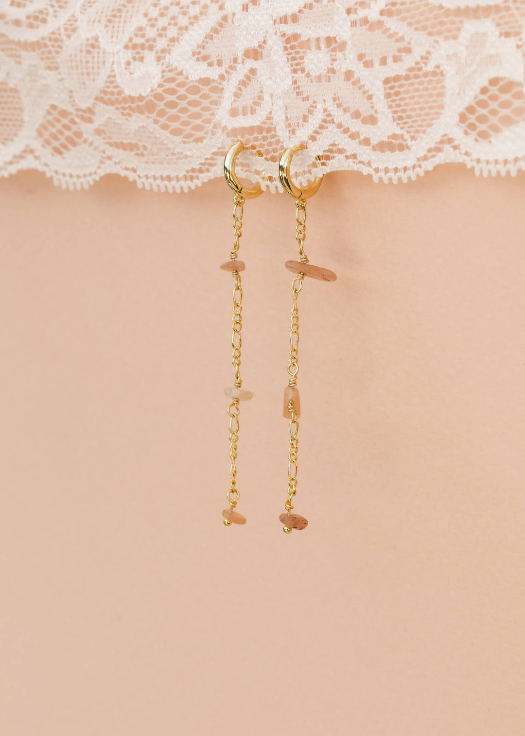 JaxKelly - Raw Gemstone Chain Drop Earring - Peach Moonstone
