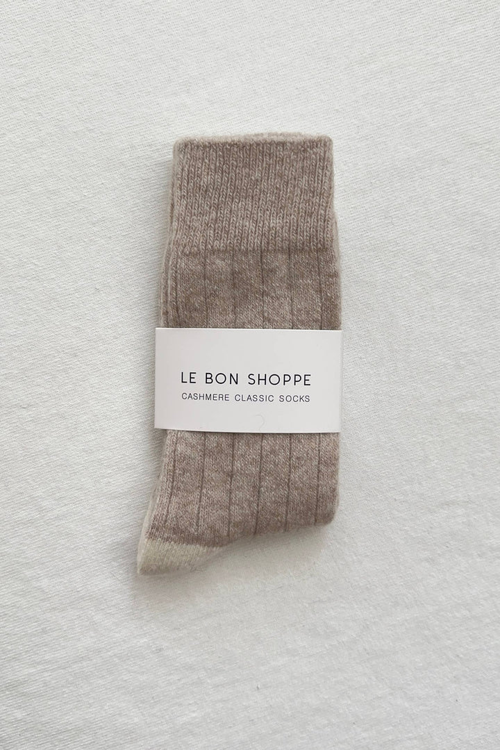Le Bon Shoppe Classic Cashmere Socks: Fawn