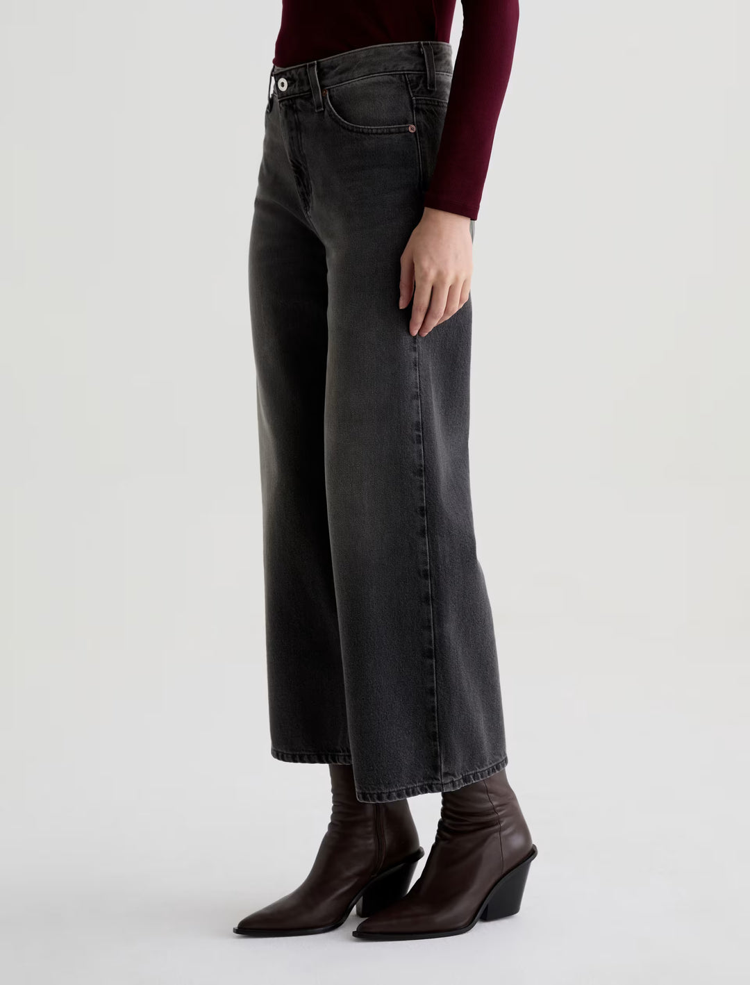AG Saige Wide Leg Crop - Overnight