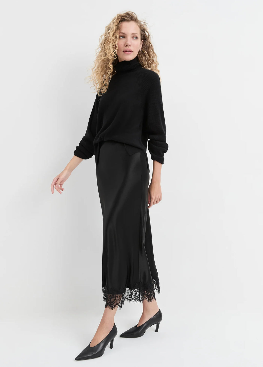 Favorite Daughter The Lacy Favorite Skirt