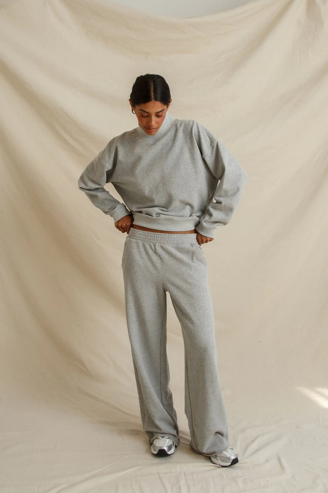 Perfect White Tee Leni Sweatpants - Heather Grey