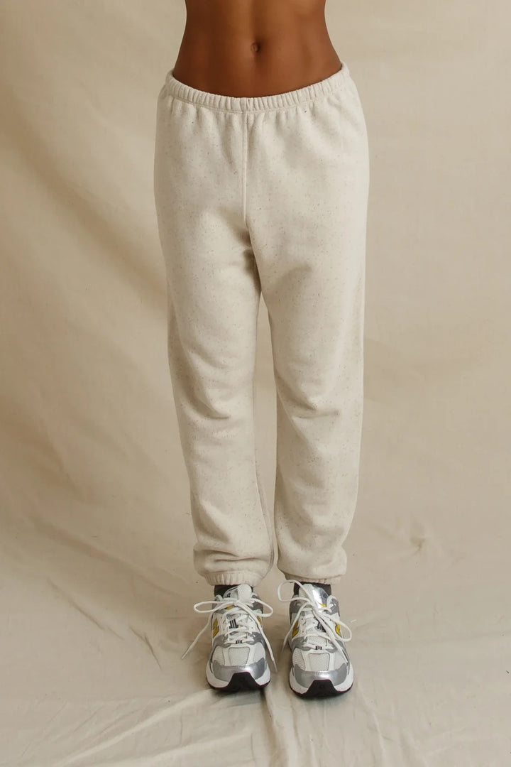 Perfect White Tee Johnny Speckled Sweatpants - Speckled sugar