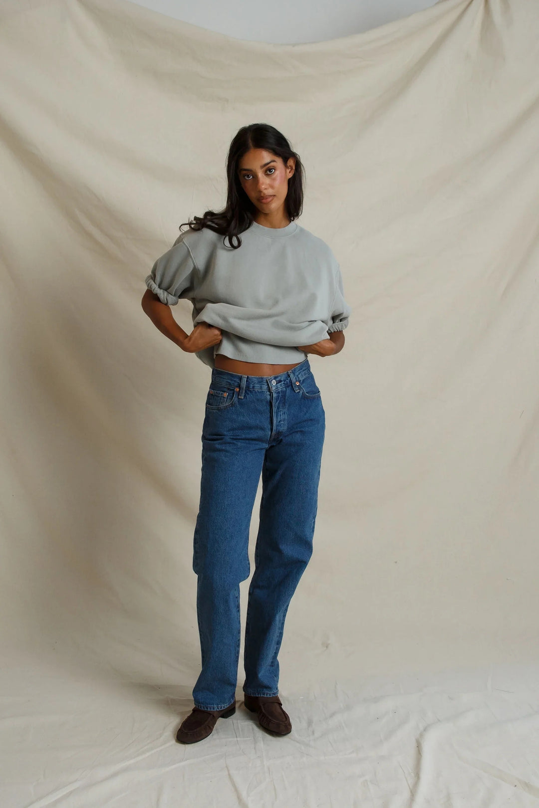 Perfect White Tee Rebecca Short Sleeved Sweatshirt - Griffin Grey