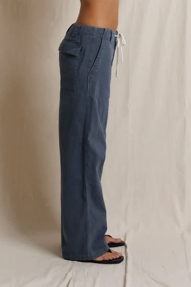 Perfect White Tee Virginia Pant - Turbulence