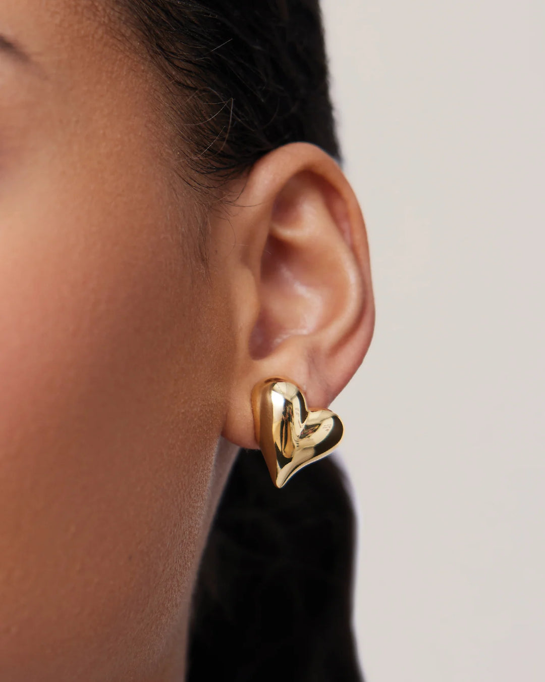 Jenny Bird Art Heart Symmetrical Button Earring Gold