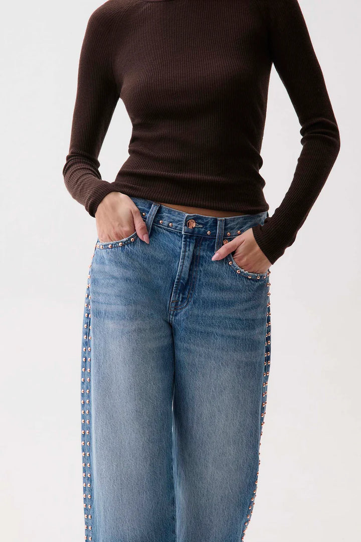 PISTOLA LEXI MID RISE BOWED STRAIGHT - STAR STUDDED