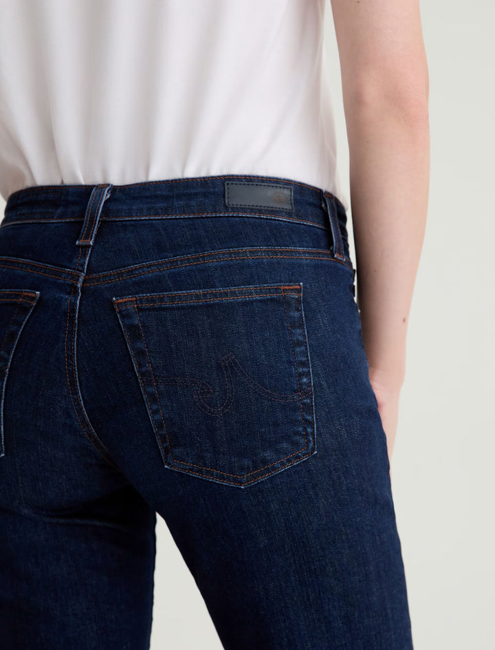 AG Sandra Low-Rise Straight - Modern Indigo