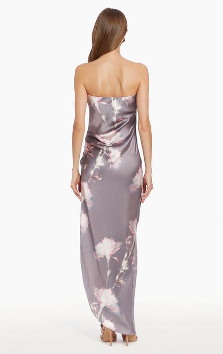 Amanda Uprichard Janae Maxi