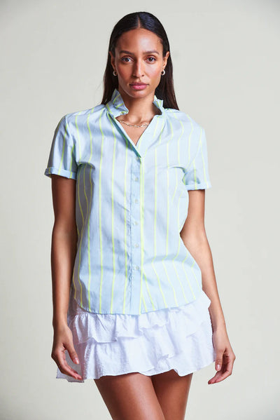 The Shirt The Short Sleeve Ruffled Collar Shirt