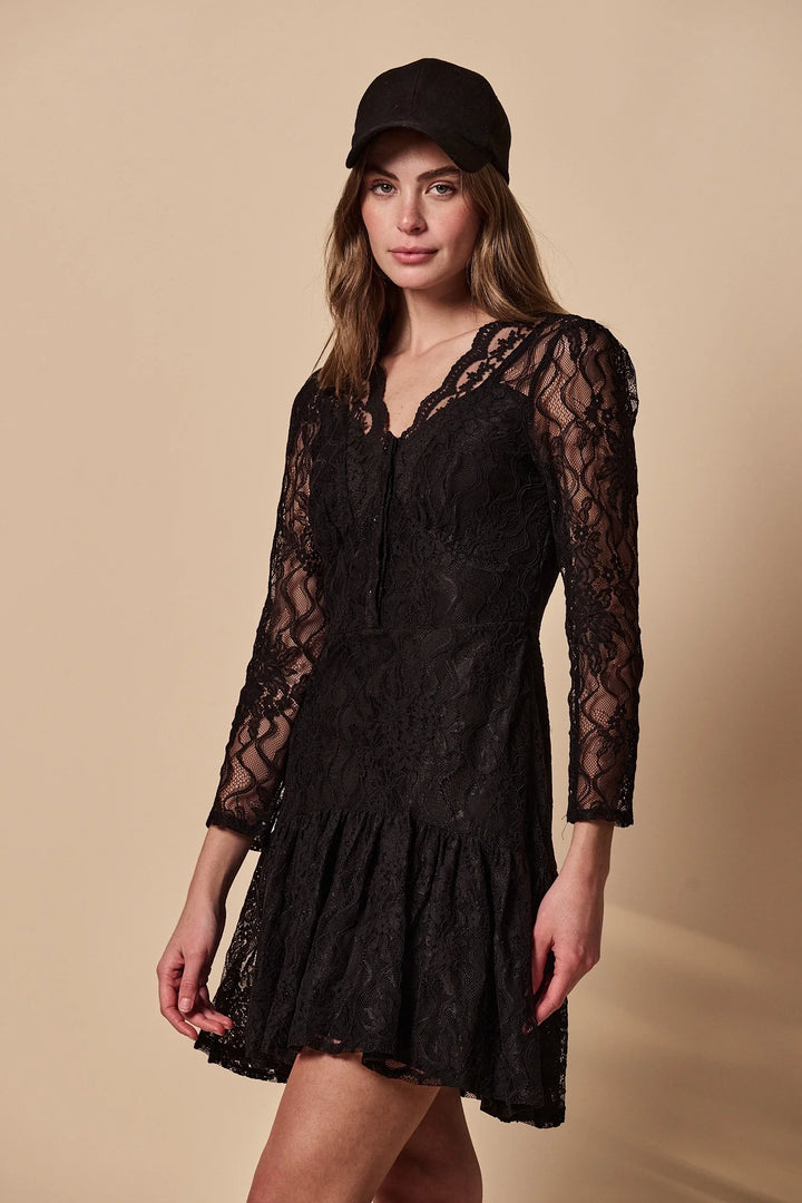 The Shirt The Lace Dress