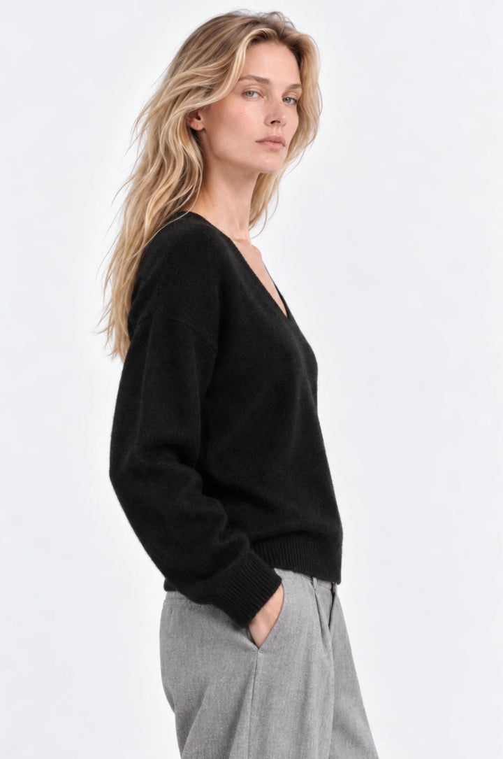 Minnie Rose Cashmere Long Sleeve Shrunken V Neck