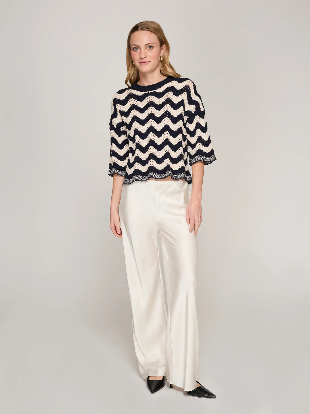 Autumn Cashmere Zig Zag Stitch Crew W/ Scallop Edge Sweater