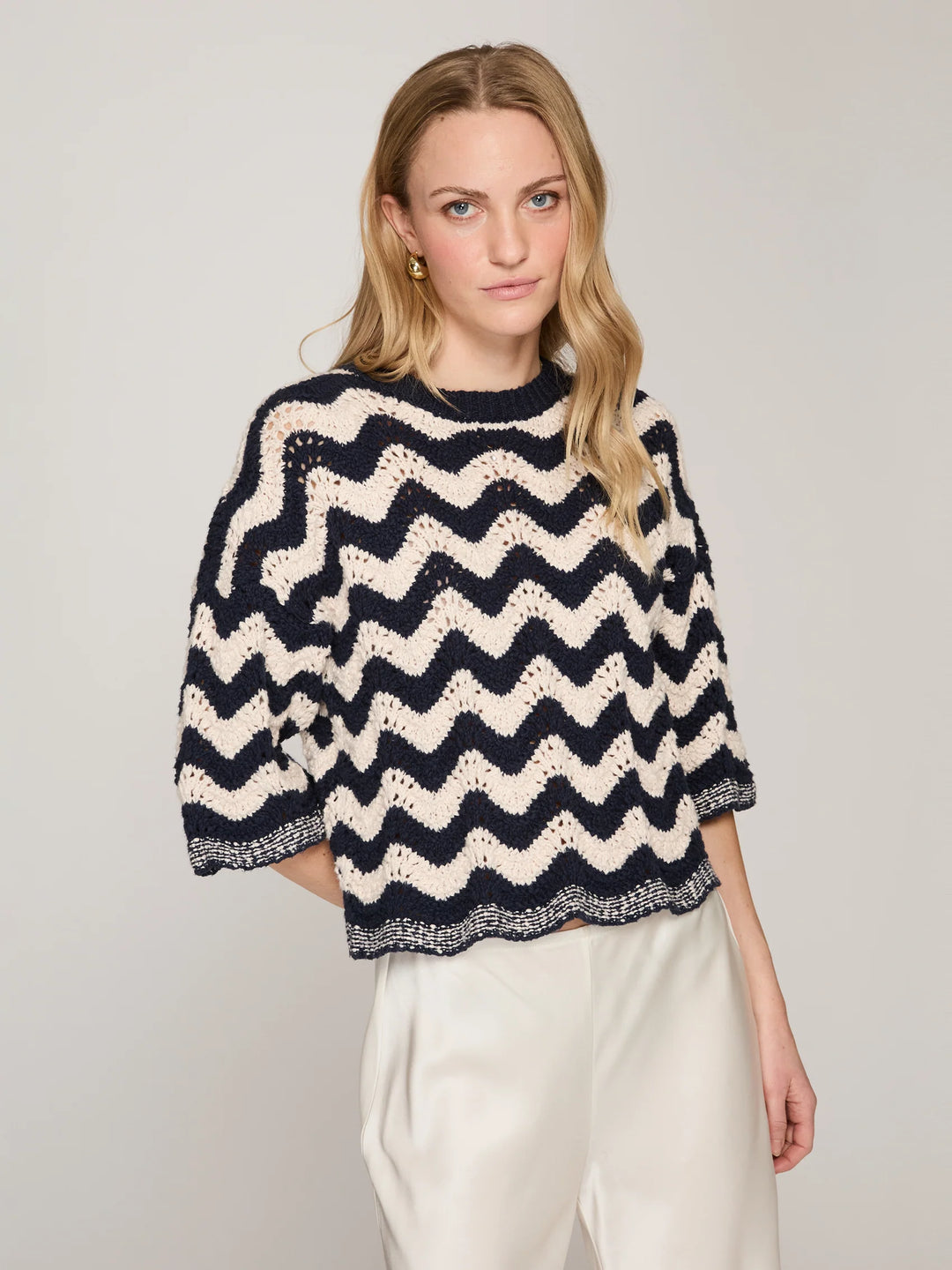 Autumn Cashmere Zig Zag Stitch Crew W/ Scallop Edge Sweater