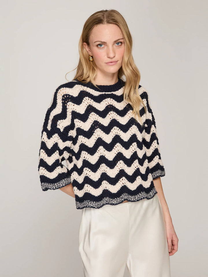 Autumn Cashmere Zig Zag Stitch Crew W/ Scallop Edge Sweater