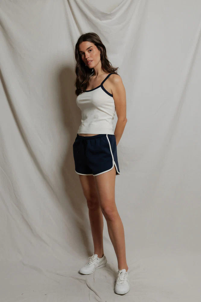 PERFECTWHITETEE Leo pureform Short