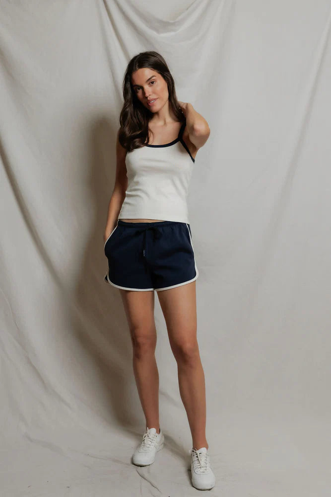 PERFECTWHITETEE Leo pureform Short