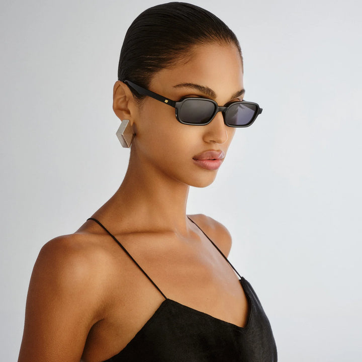 Le Specs Pilferfer Sunglasses- Black
