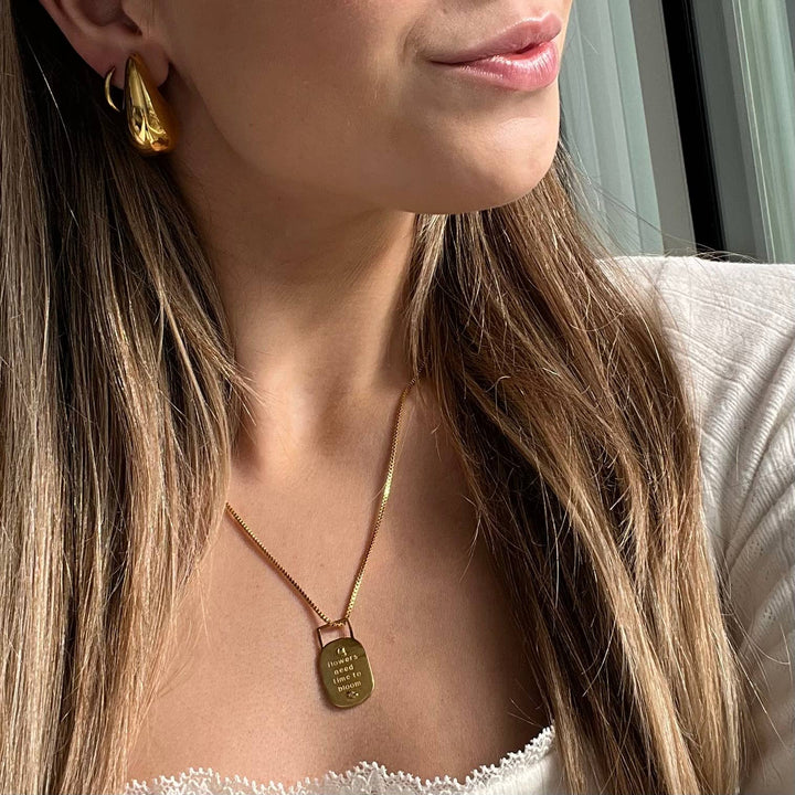 Namaste Jewelry - Bloom Affirmation Necklace- Gold