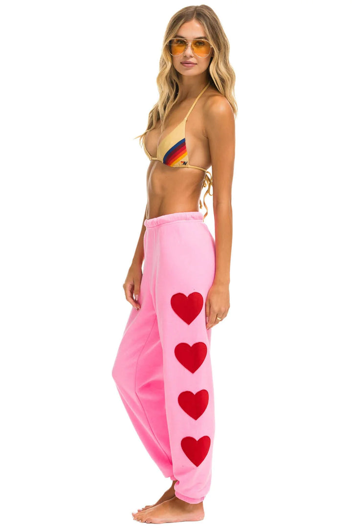 Aviator Nation 4 HEART STITCH SWEATPANTS - NEON PINK