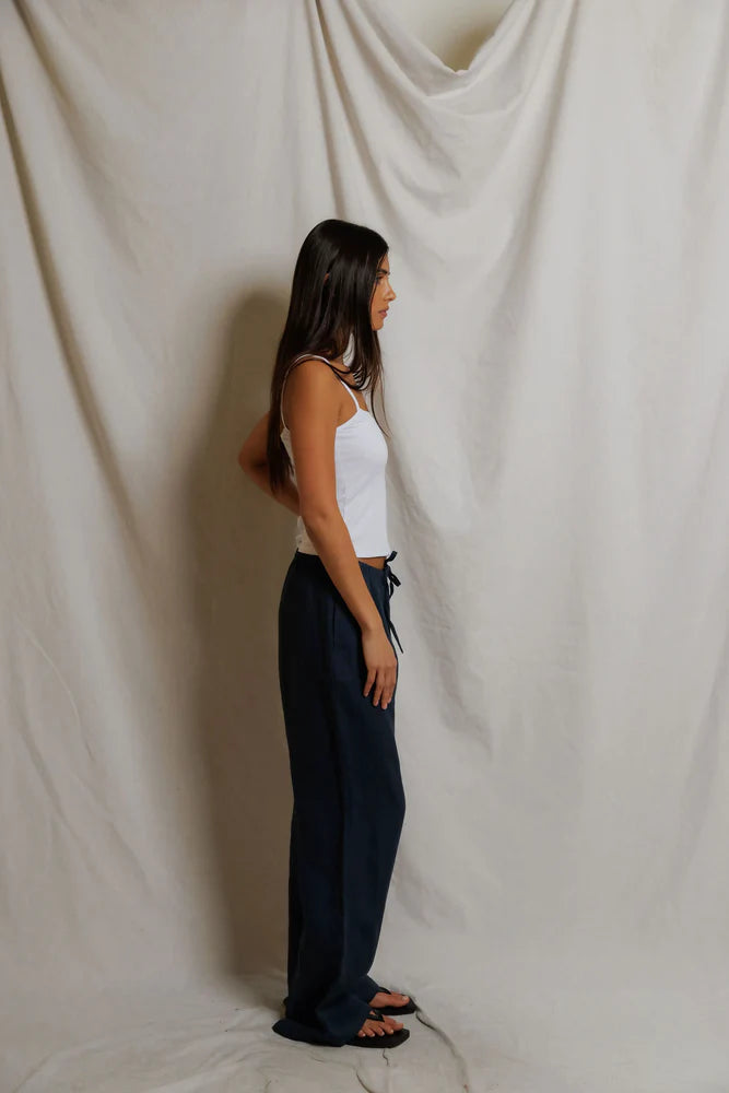 PERFECTWHITETEE Lorana Linen Pants