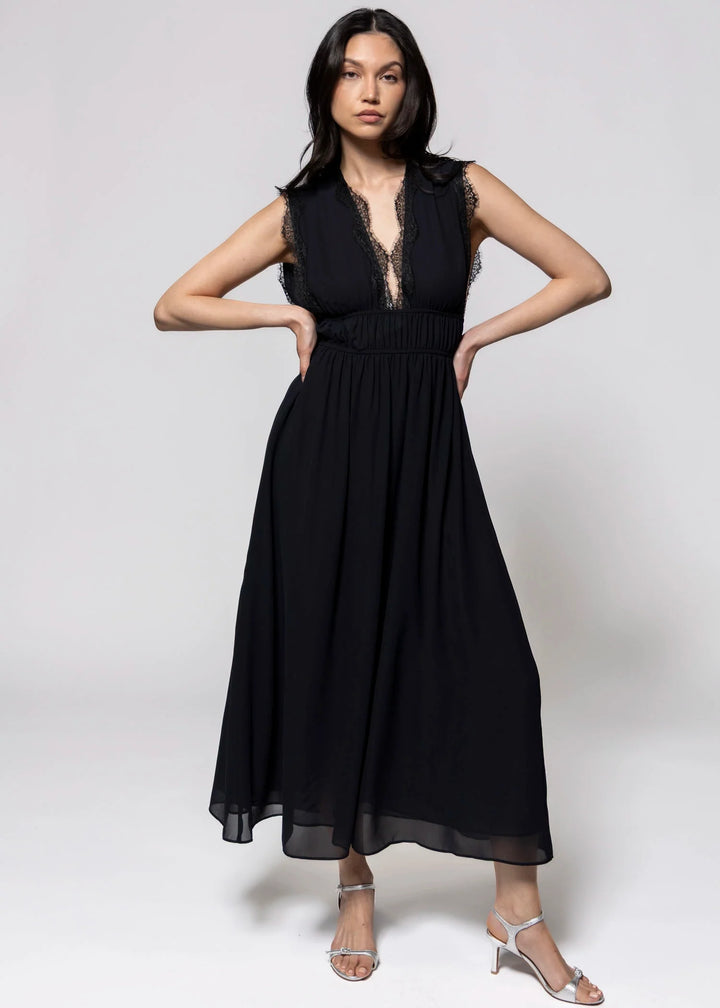 Elodie Lou Dress
