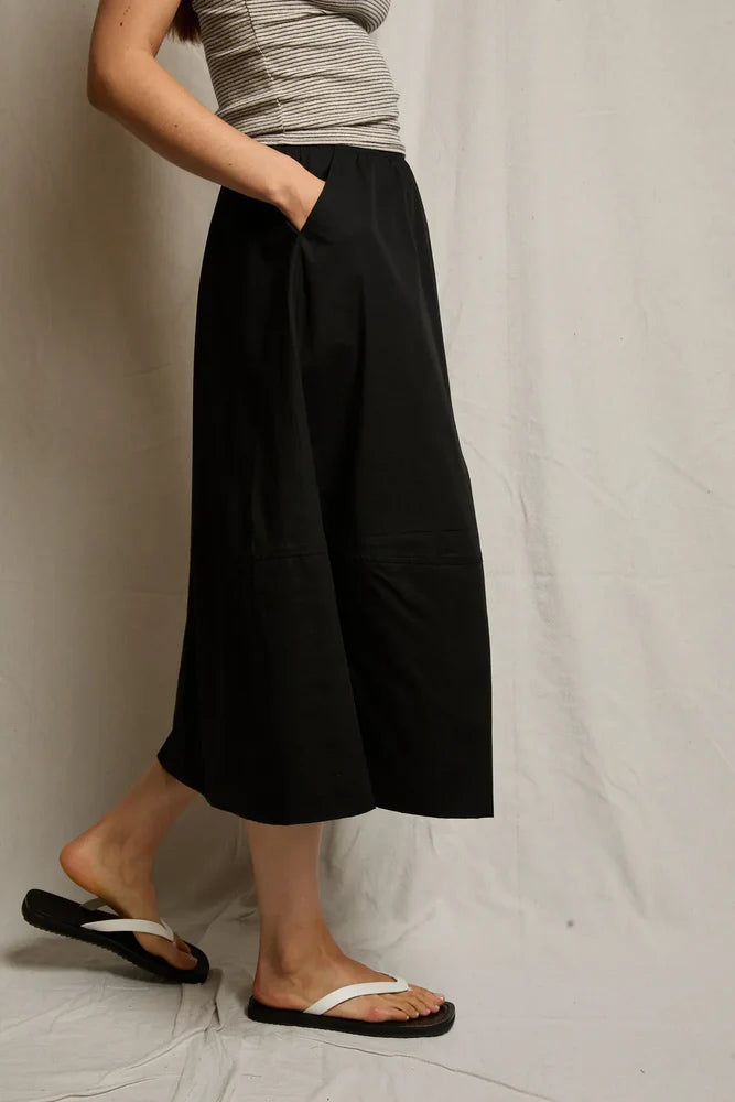PERFECTWHITETEE Minka Poplin A-Line Skirt With Pockets