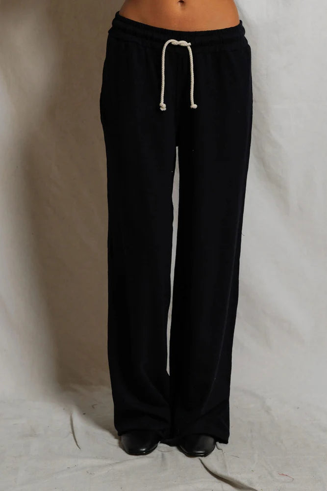 PERFECTWHITETEE Shakira Japanese Jersey Pants