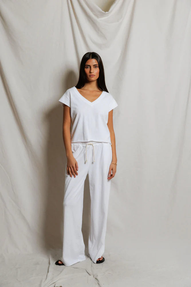 PERFECTWHITETEE Pearl Japanese Jersy V Neck Top