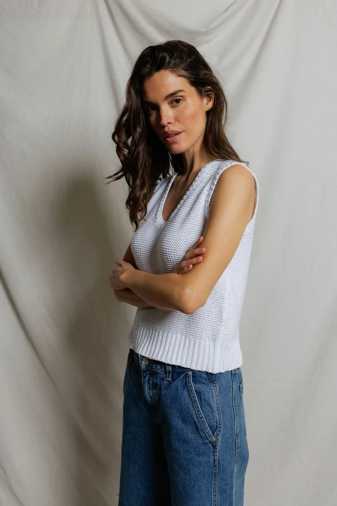 PERFECTWHITETEE Peggy U Neck Sweater-White
