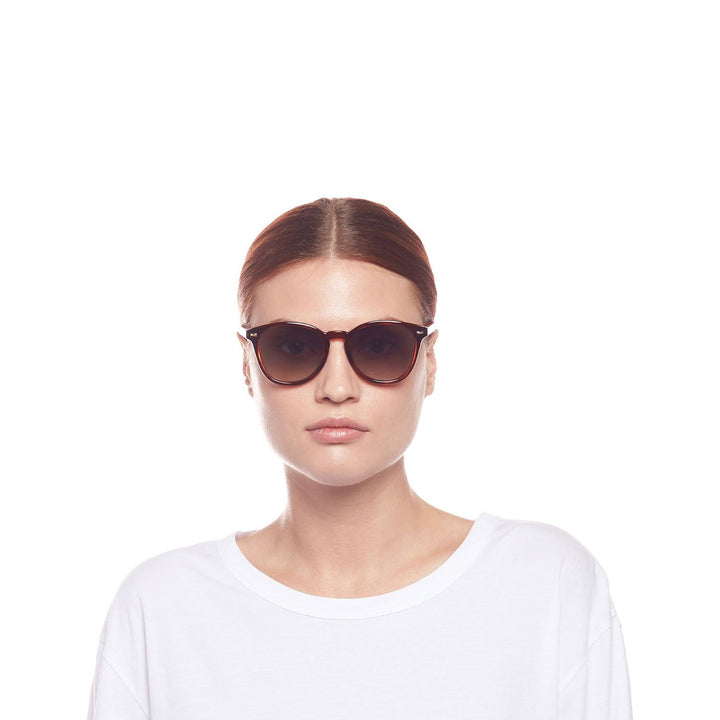 Le Specs Bandwagon - Toffee Tort