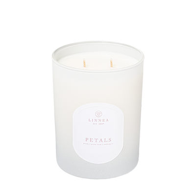 Linnea's Lights Two Wick Candle-Petals