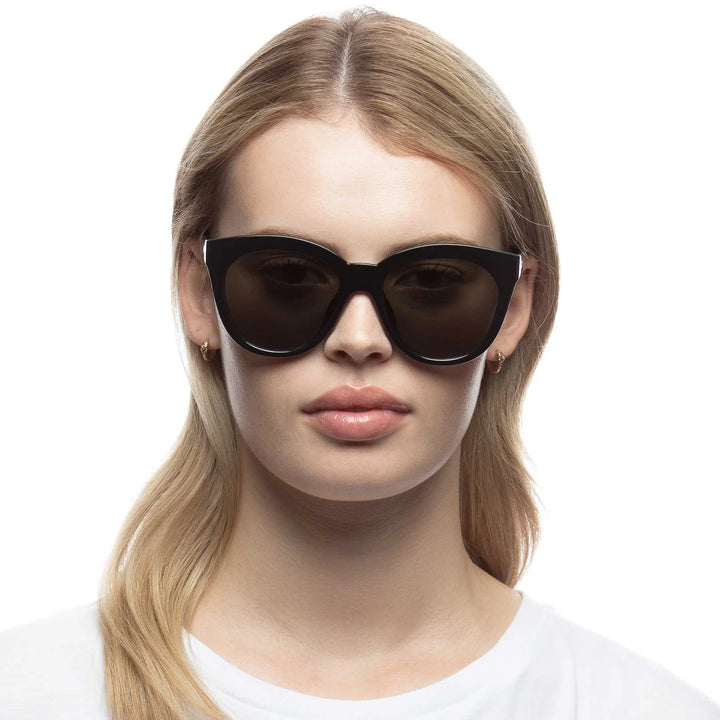 Le Specs Resumption - Black